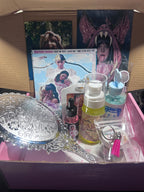 Melanie Martinez mystery box