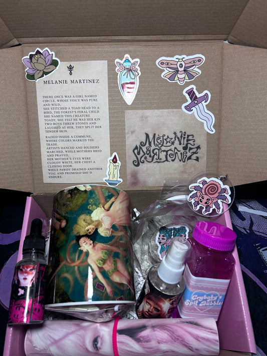 Melanie Martinez mystery box